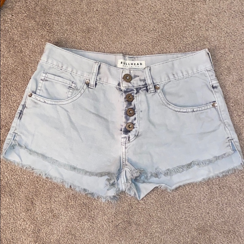 Bullhead Gray denim shorts